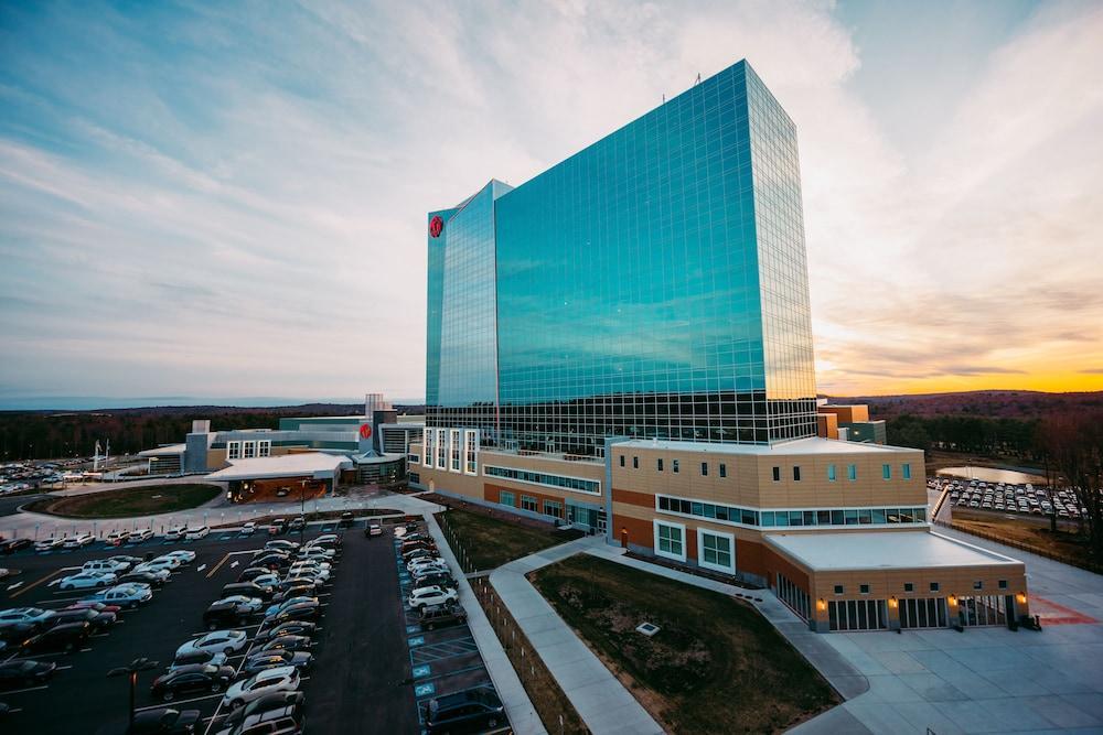 Resorts World Catskills Monticello Bagian luar foto